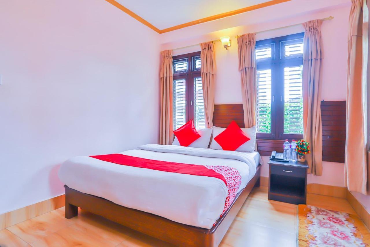 Hotel Alpine Villa Pokhara Eksteriør billede