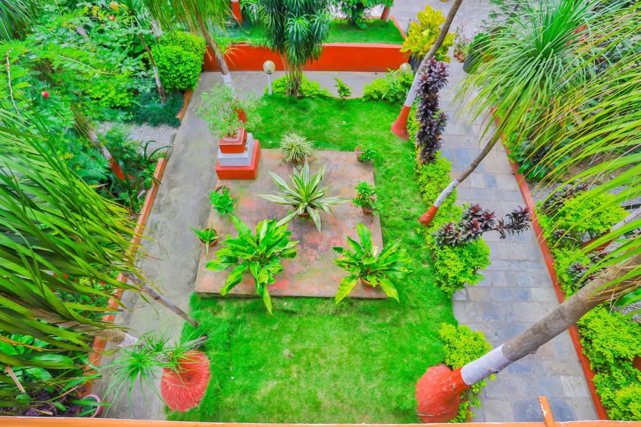 Hotel Alpine Villa Pokhara Eksteriør billede