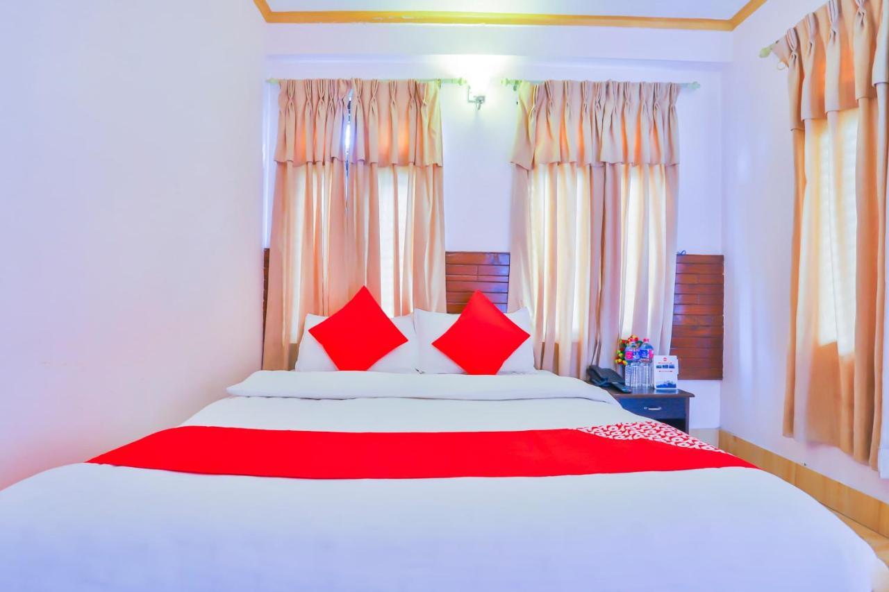 Hotel Alpine Villa Pokhara Eksteriør billede