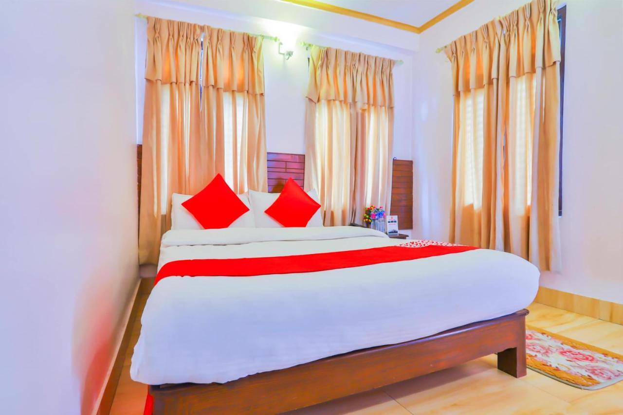 Hotel Alpine Villa Pokhara Eksteriør billede
