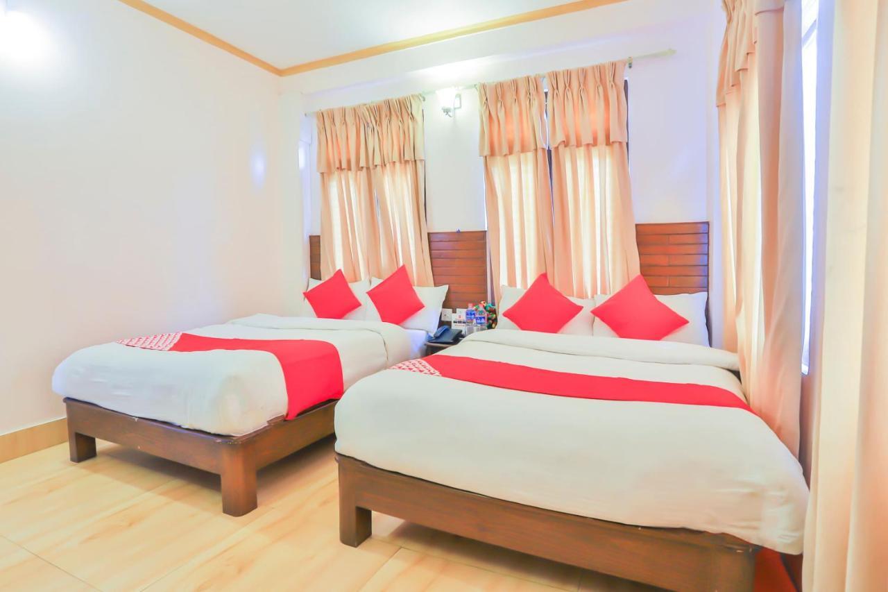 Hotel Alpine Villa Pokhara Eksteriør billede