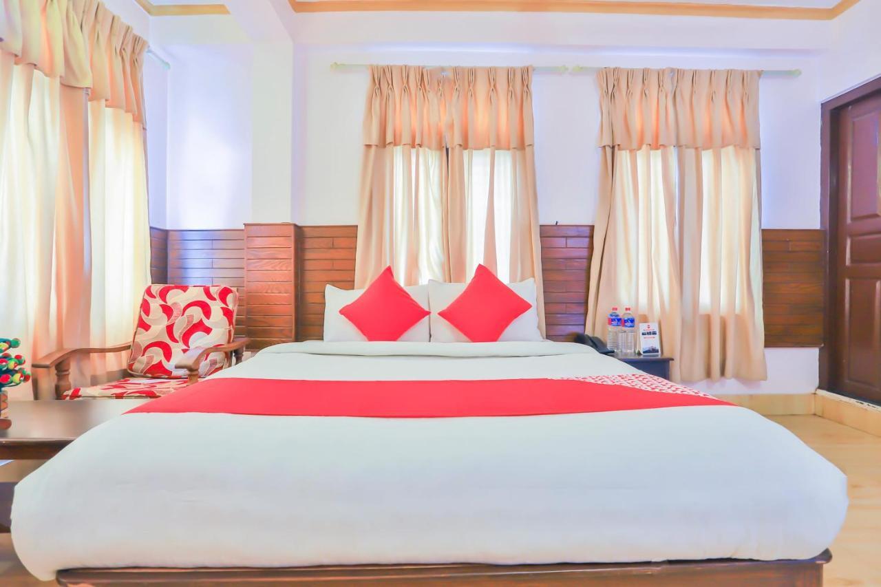 Hotel Alpine Villa Pokhara Eksteriør billede