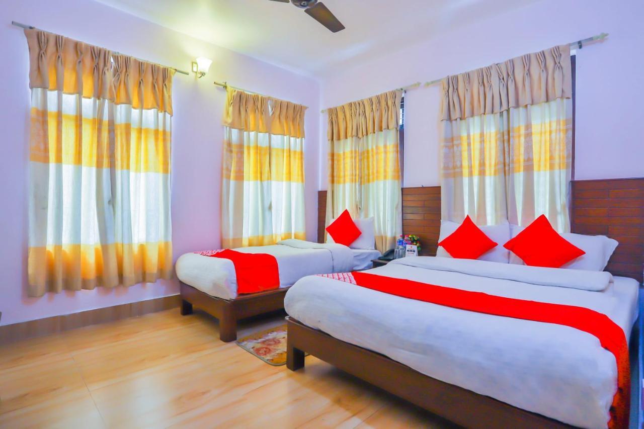 Hotel Alpine Villa Pokhara Eksteriør billede