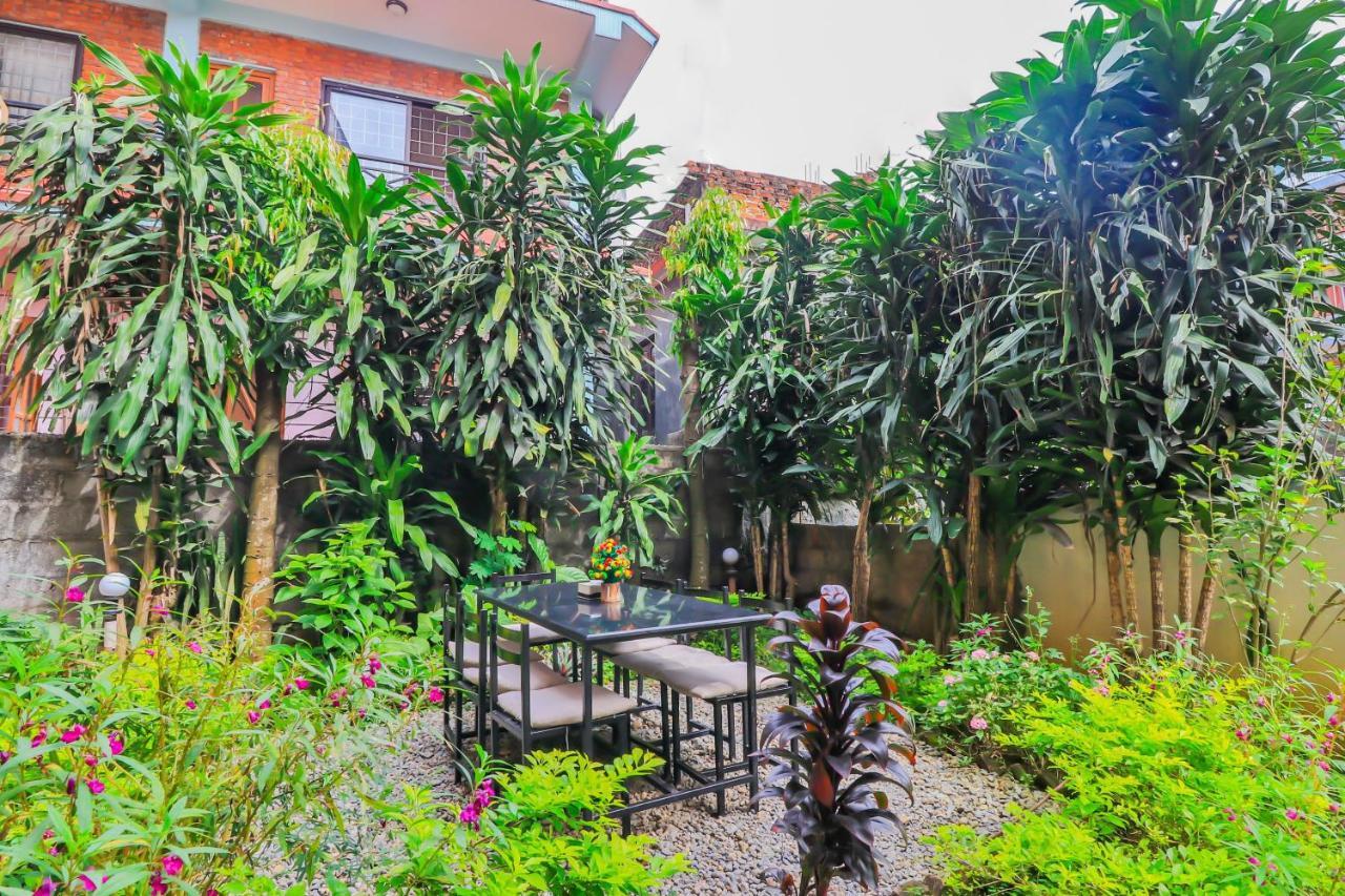 Hotel Alpine Villa Pokhara Eksteriør billede